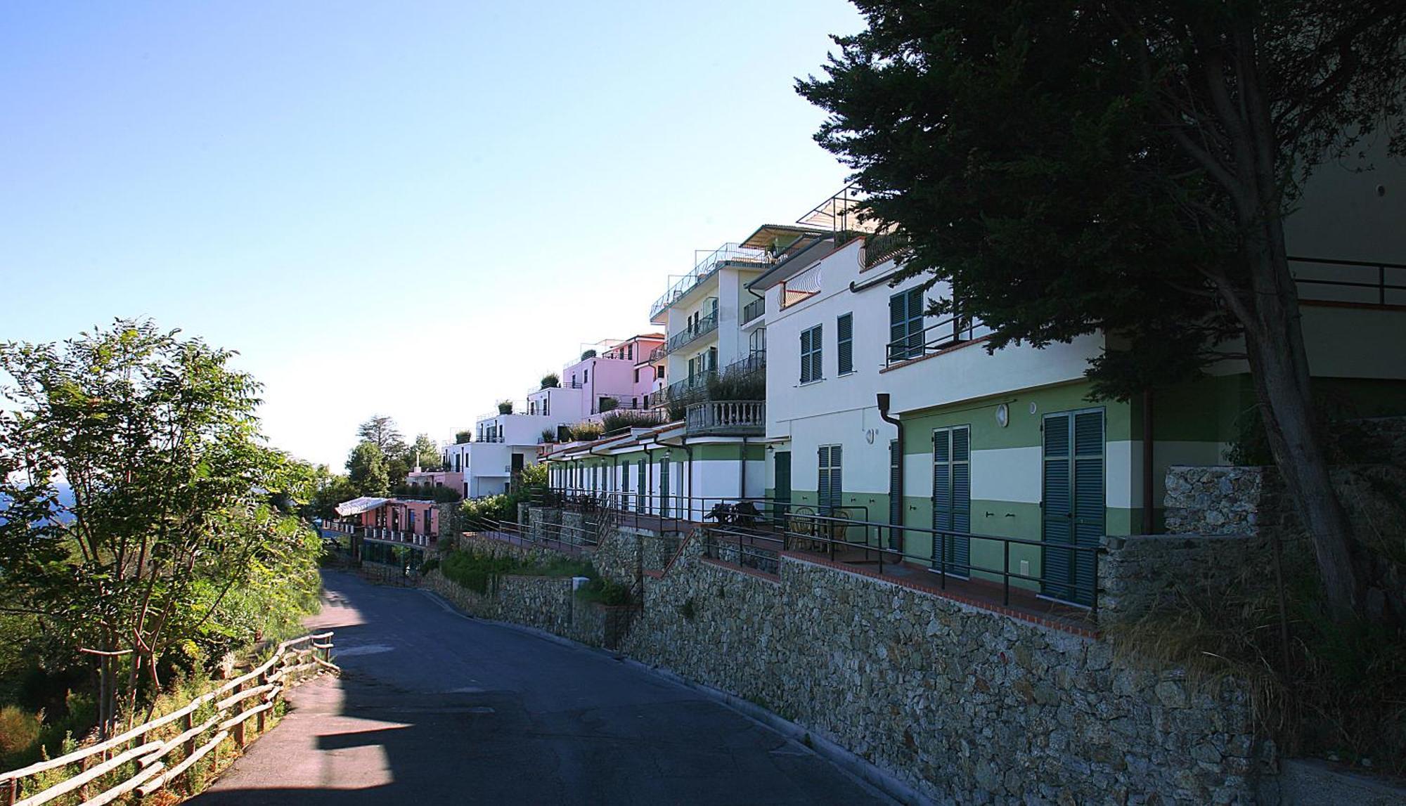 Residence Borgo San Sebastiano Bergeggi Exteriér fotografie