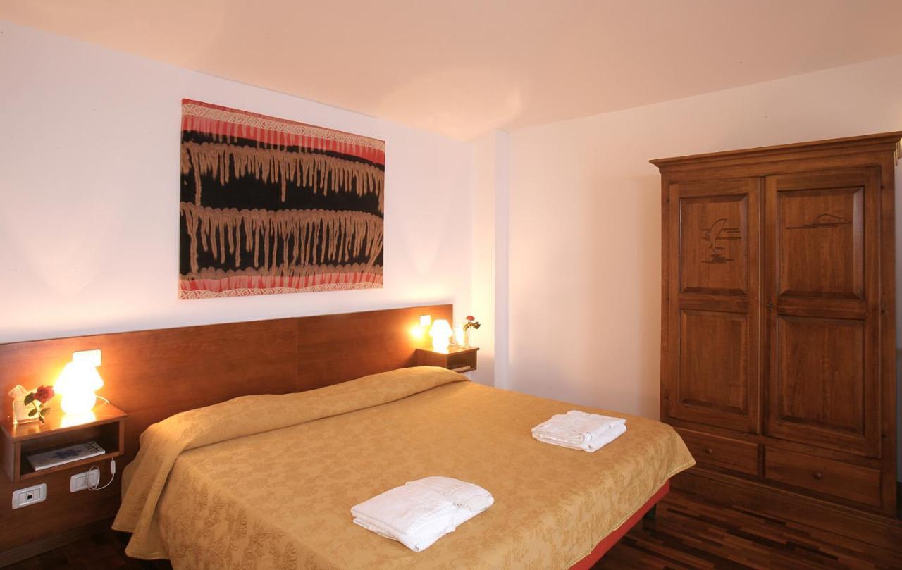 Residence Borgo San Sebastiano Bergeggi Pokoj fotografie