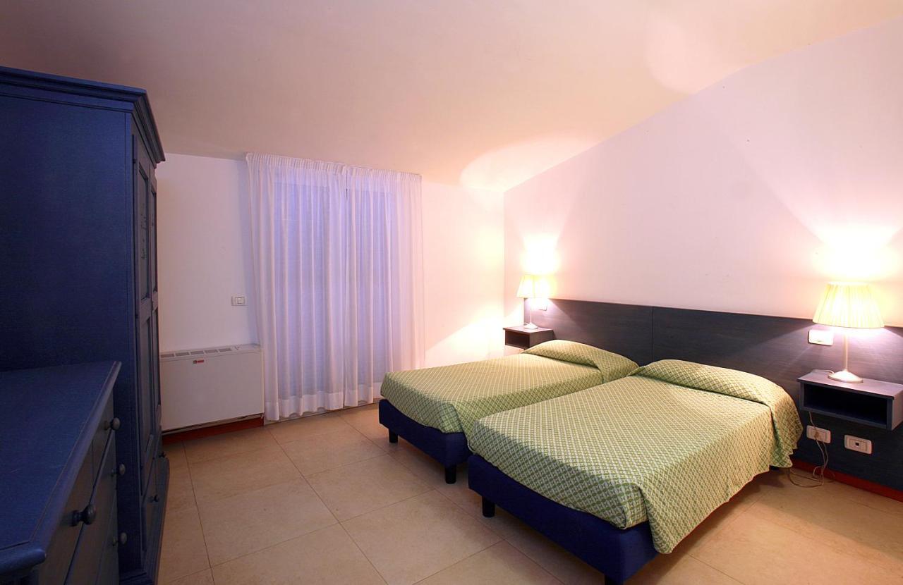 Residence Borgo San Sebastiano Bergeggi Pokoj fotografie